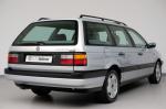 Volkswagen Passat VR6 Variant Satinsilber Metallic 1992 года